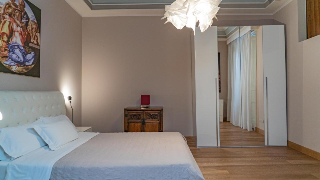 Duca Di Sarro Le Suites 卡塔尼亚 外观 照片