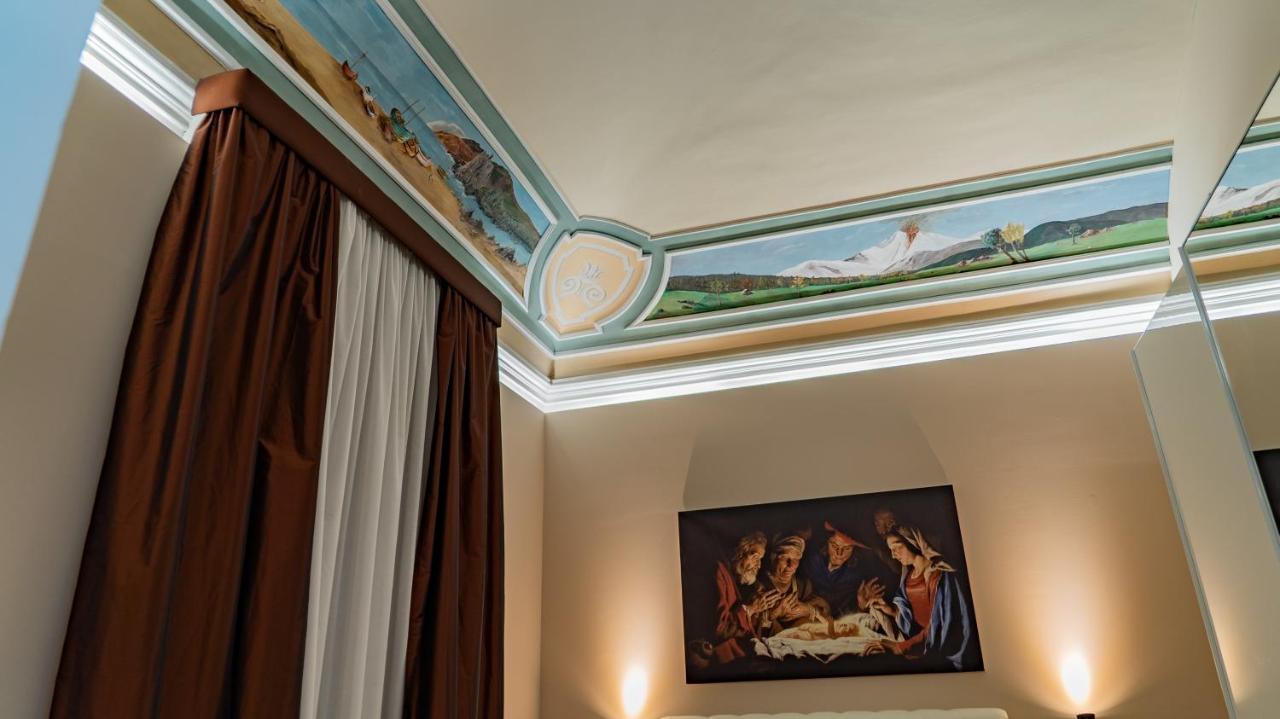 Duca Di Sarro Le Suites 卡塔尼亚 外观 照片